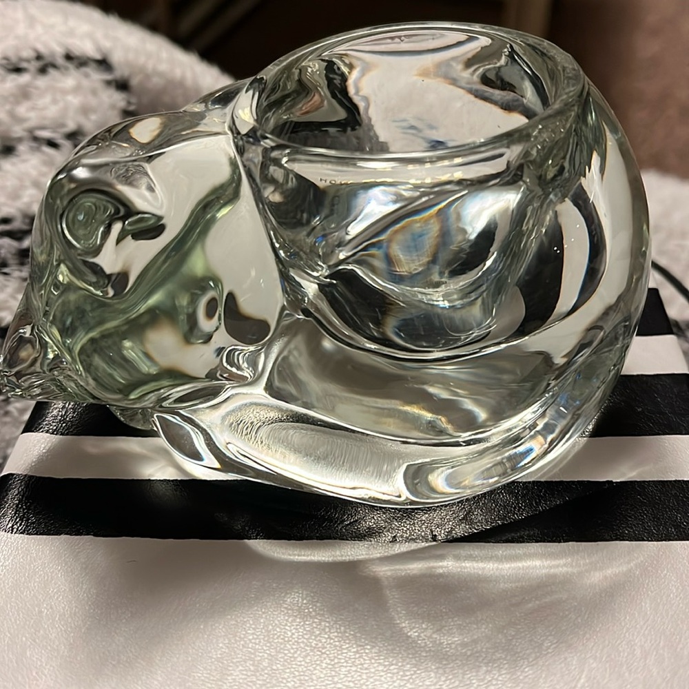 Glass figurine